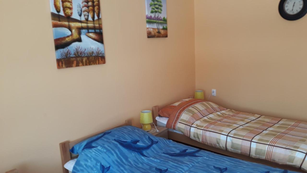 Andi Apartman Pacir Екстериор снимка
